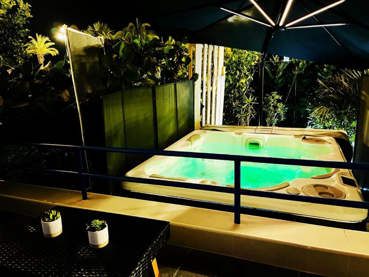 Апартаменти Luxury Garden Jacuzzi Promenade Ніцца Екстер'єр фото